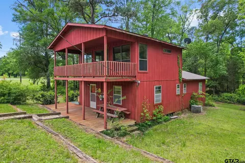 43 County Road 4857, Mount Pleasant, TX 75455