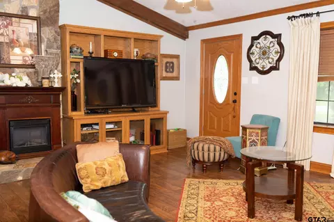 109 Ebony, Van, TX 75790 photo 18