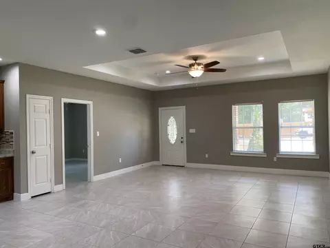 1405 E 9th, Mount Pleasant, TX 75455 photo 4