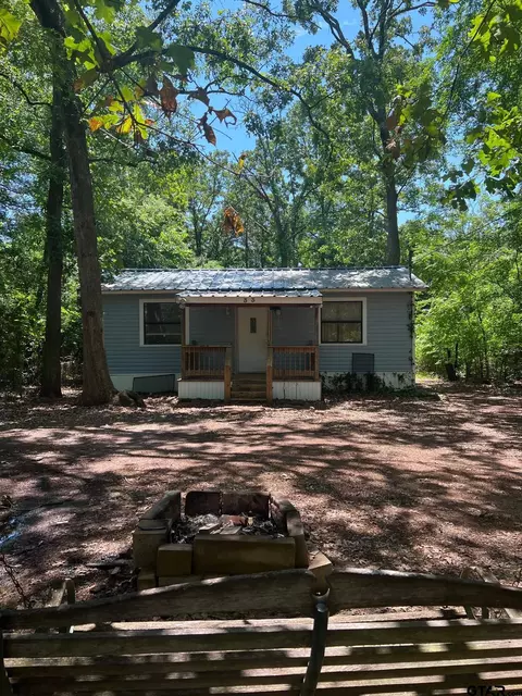 33 Pedernales Ct, Mount Vernon, TX 75457