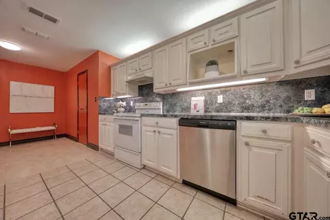 1701 Pineview Ln, Hideaway, TX 75771 photo 16