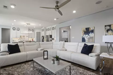 204 Devonshire, Mount Pleasant, TX 75455 photo 7