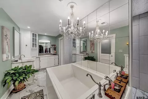 1004 E Dulse, Tyler, TX 75701 photo 17