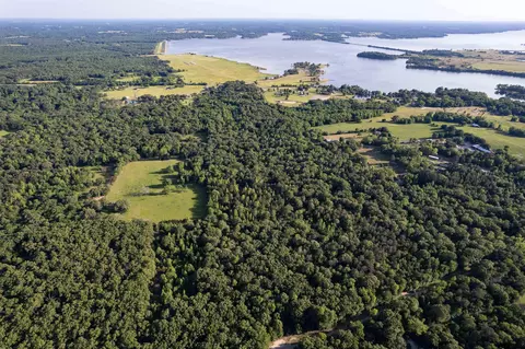 Cr 2325, Mount Pleasant, TX 75455