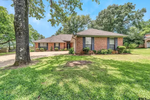 345 Royal Cir, Whitehouse, TX 75791