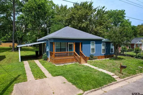 814 S Kaufman St, Mount Vernon, TX 75457