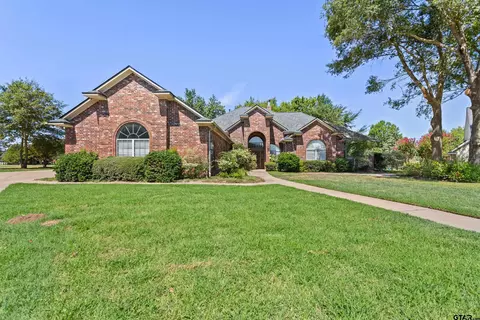 138 Cypress Point Cir, Hideaway, TX 75771