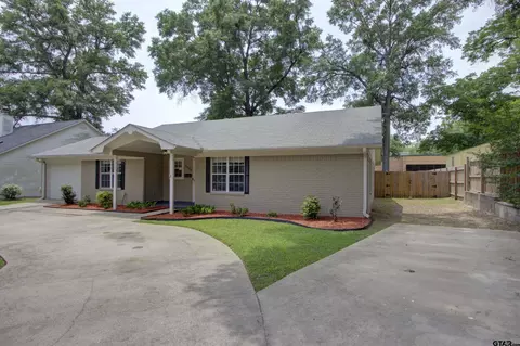 3405 Main St, Texarkana, TX 75503