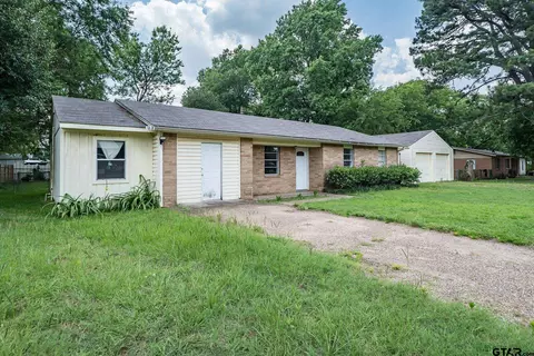 782 Diane St, Tyler, TX 75708 photo 3