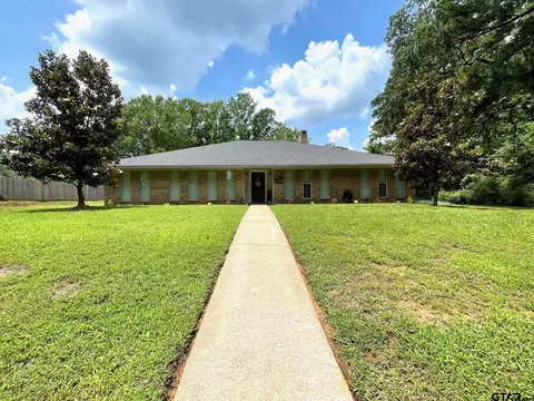 505 Timberdale Dr, Kilgore, TX 75662