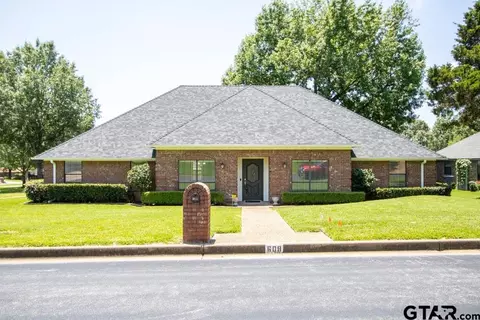 608 Cedar Crk, Tyler, TX 75703