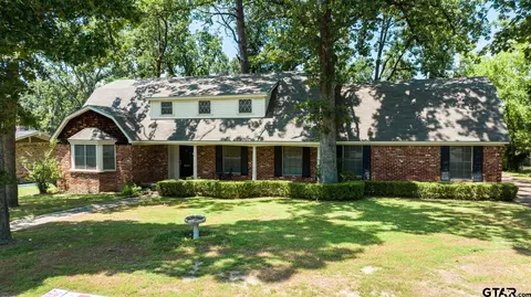 1426 Everglades Dr, Tyler, TX 75703