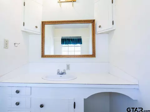 2696 Medlin Rd, Gilmer, TX 75645 photo 16