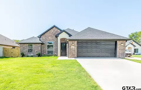 19159 Ambrosia Dr, Flint, TX 75762