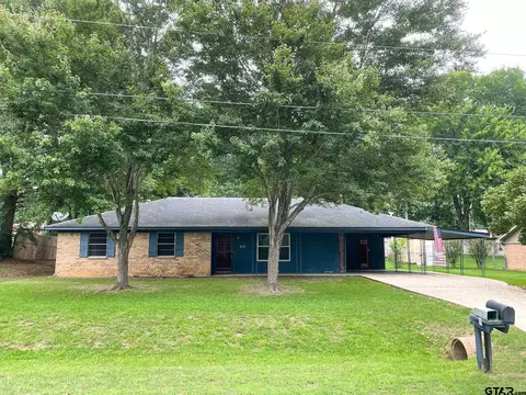217 Irving, Longview, TX 75605 photo 1