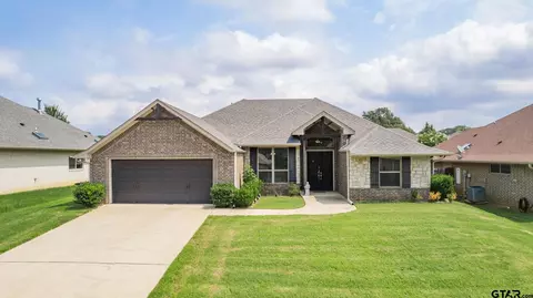 19498 Sara Ln, Flint, TX 75762