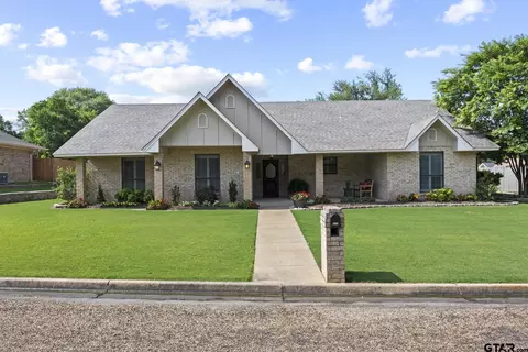 505 Alan Dr, Mount Pleasant, TX 75455