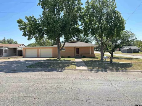 1516 Austin St, Colorado City, TX 79512