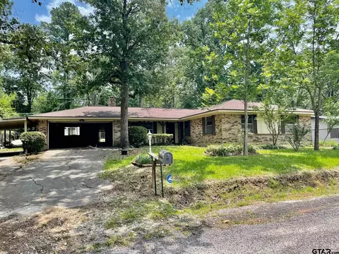 105 Lincolnshire, Crockett, TX 75835