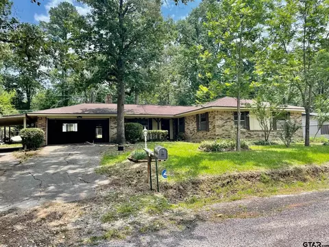 105 Lincolnshire, Crockett, TX 75835
