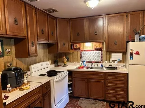 5235 Julia, Tyler, TX 75708 photo 5