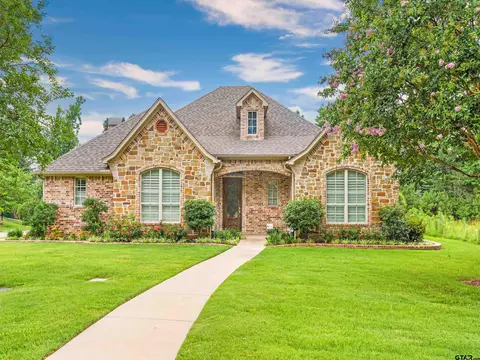 3922 Hogan Dr, Tyler, TX 75709