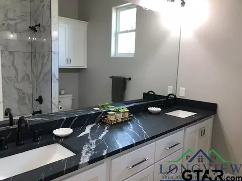 2103 Mcdade, Longview, TX 75605 photo 32