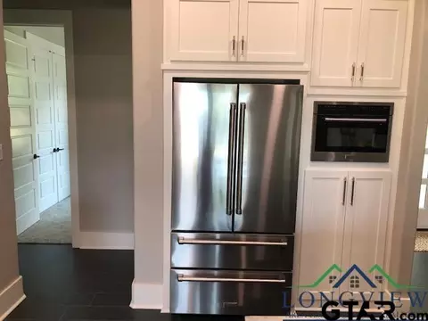 2103 Mcdade, Longview, TX 75605 photo 9