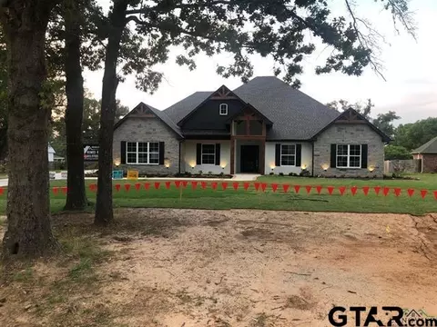 2103 Mcdade, Longview, TX 75605