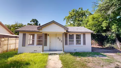2321 Cartwright St, Tyler, TX 75701