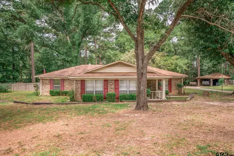 103 Iris Dr, White Oak, TX 75693