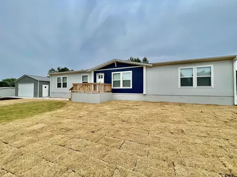 5519 S Cr 407, Henderson, TX 75654