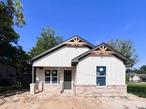 1401 N Palace, Tyler, TX 75702