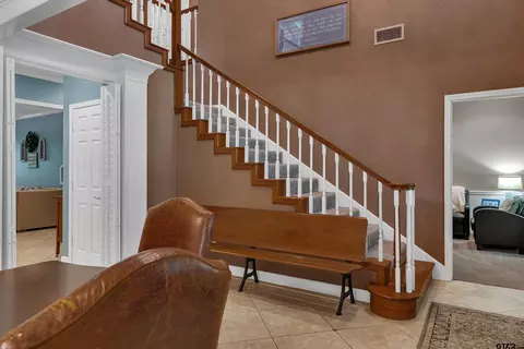108 Oak Isle, Longview, TX 75605 photo 5