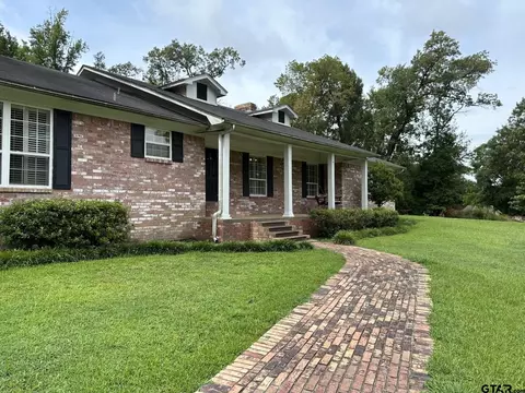 1000 E Main, Henderson, TX 75652 photo 3
