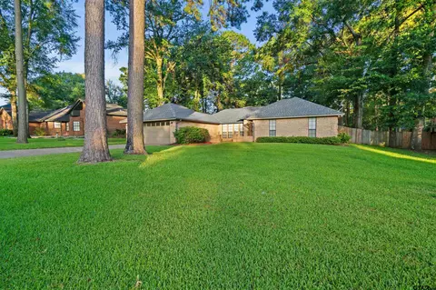 18108 Silver Leaf, Flint, TX 75762