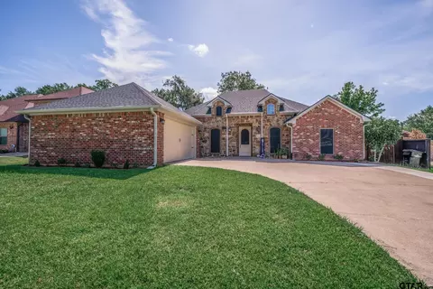 2408 Clayton St, Longview, TX 75605