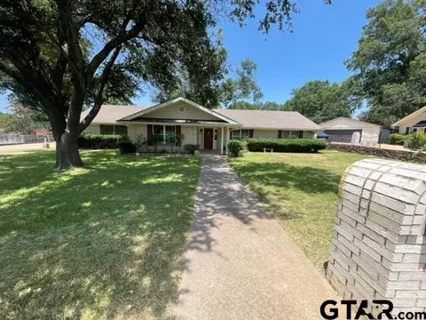 719 Barclay Dr, Tyler, TX 75703