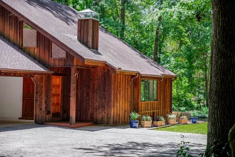 105 E Fairway Dr, Hideaway, TX 75771