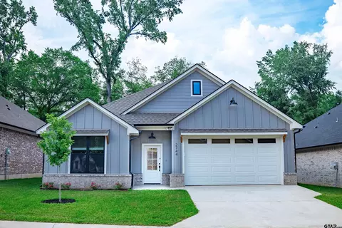 2744 Royal Village Way, Tyler, TX 75701