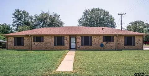 212 S Stewart St, White Oak, TX 75693