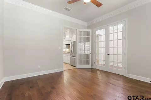 1883 Old Oak, Tyler, TX 75703 photo 28