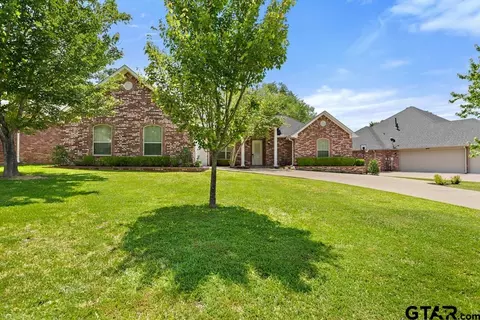 1883 Old Oak, Tyler, TX 75703 photo 1