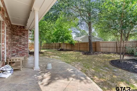 1883 Old Oak, Tyler, TX 75703 photo 31