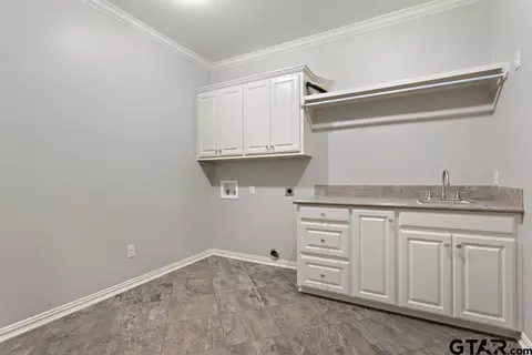 1883 Old Oak, Tyler, TX 75703 photo 27