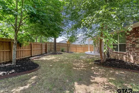1883 Old Oak, Tyler, TX 75703 photo 32