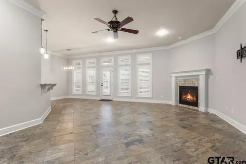 1883 Old Oak, Tyler, TX 75703 photo 7