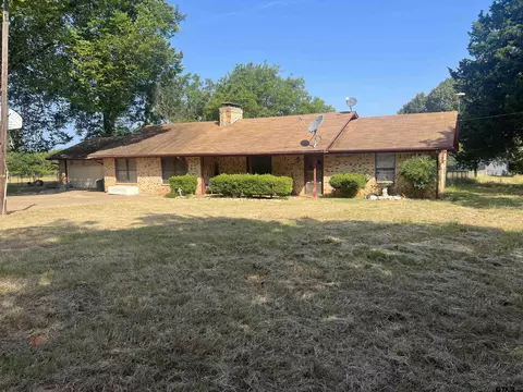 915 Cr 3109, Jacksonville, TX 75766