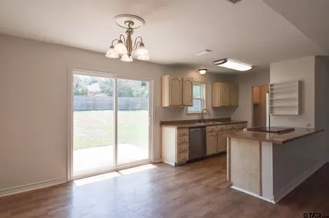 309 Rustic, Hideaway, TX 75771 photo 9