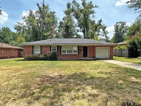 2311 Sampson Dr, Tyler, TX 75701